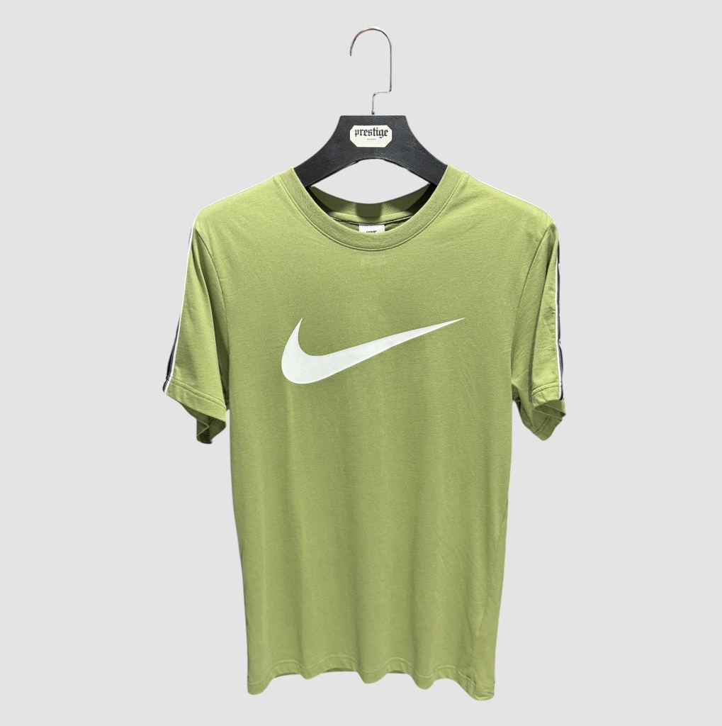 T-Shirt Nike Swoosh – Vert Olive